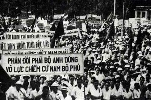Đài phát thanh kháng chiến bên dòng Trà Khúc