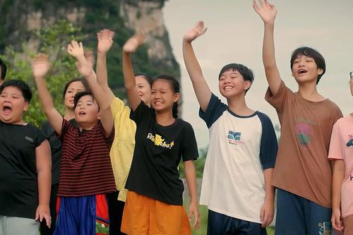 Dàn diễn viên nhí tài năng ra mắt với phim mới 'Cách em 1 milimet'