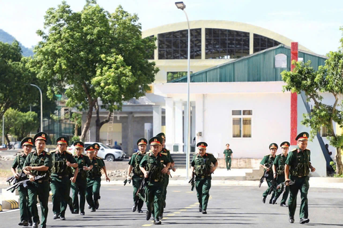 Ổn định để vững vàng tiến bước