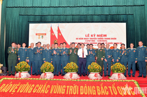 Thượng tướng Nguyễn Văn Hiền dự Lễ kỷ niệm 60 năm Ngày truyền thống Trung đoàn 285