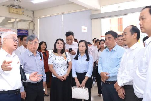 Đoàn ĐBQH TPHCM khảo sát chuyên đề tại phường Lái Thiêu