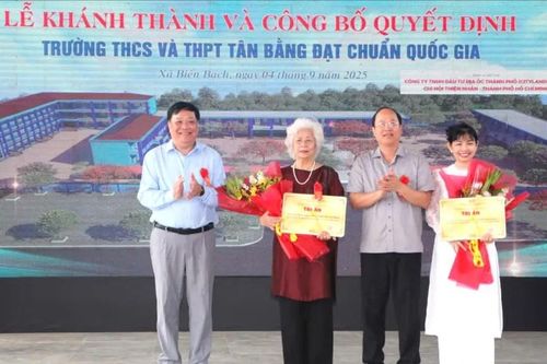 Trường THCS - THPT Tân Bằng đạt chuẩn quốc gia trước thềm năm học mới