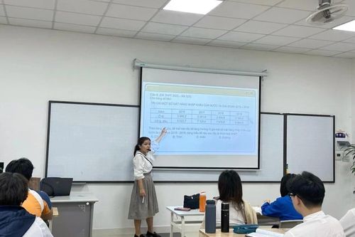Tạo điều kiện về nguồn lực để đột phá phát triển giáo dục