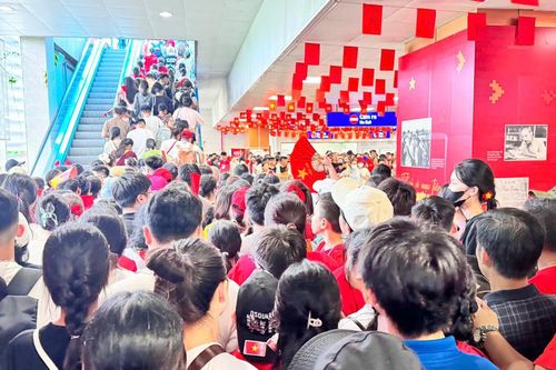 Hà Nội Metro phục vụ gần 1,8 triệu lượt hành khách dịp Quốc khánh 2/9