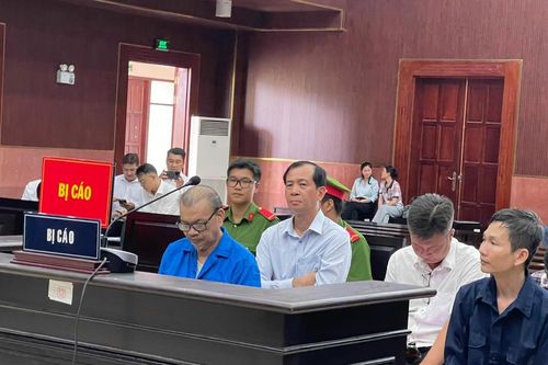 Ngày mai (5/9), phúc thẩm vụ cán bộ không biết tài sản công trên địa bàn phường