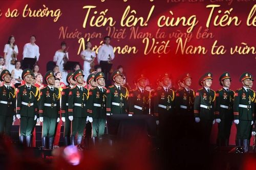 Làn sóng yêu nước thời công nghệ