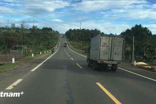 Hai dự án thành phần chậm, đường Hồ Chí Minh không thể thông tuyến năm nay