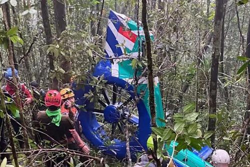 Indonesia tìm thấy máy bay trực thăng mất tích ở Nam Kalimantan