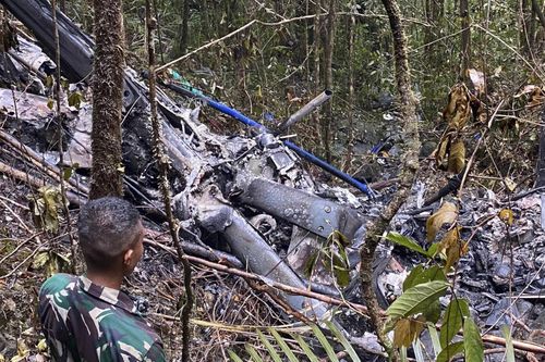 Indonesia tìm thấy máy bay trực thăng mất tích ở Nam Kalimantan