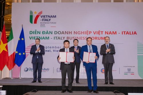 Thành lập Trung tâm Thiết kế tiên tiến viễn thông - không gian tại Việt Nam