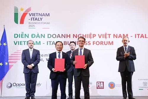EVN và CDP trao Ý định thư hợp tác trong dự án Nhà máy Thủy điện tích năng Bác Ái