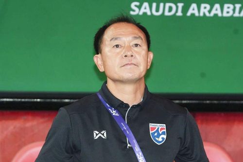 HLV Thái Lan chưa hài lòng dù thắng 6-0
