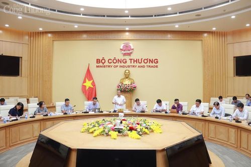 Chùm ảnh: Bộ Công Thương tổ chức Hội nghị triển khai Nghị quyết 70