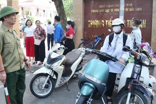 Hiệu quả mô hình 'Cổng trường an toàn giao thông'