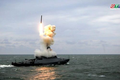 Tin thế giới ngày 4-9: Ukraine tuyên bố đánh chìm xuồng cao tốc Nga, làm 7 binh sĩ thiệt mạng