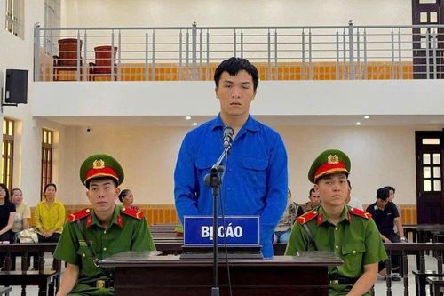 Lãnh 15 năm tù vì dùng hung khí đâm 2 người trọng thương