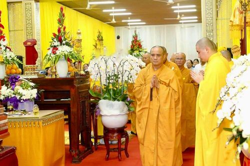 Báo Giác Ngộ, Ban Thông tin - Truyền thông GHPGVN TP.HCM viếng tang Thượng tọa Thích Quảng Tánh
