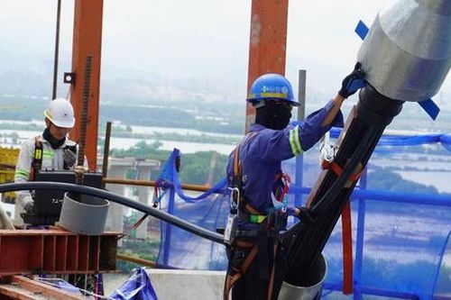 Dự án cầu Phước An: Căng cáp văng đầu tiên, đẩy nhanh tiến độ hoàn thành vào năm 2027