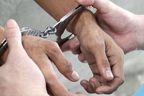 Giúp bà cụ chở gạo về nhà, người phụ nữ tiện tay trộm vàng trị giá 230 triệu đồng