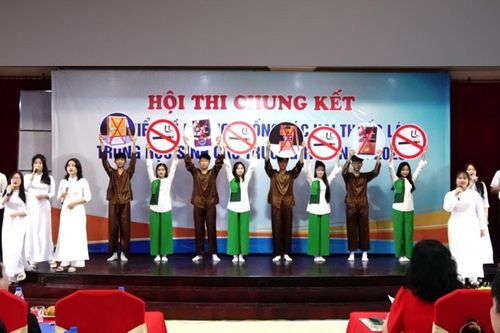 Quảng Ngãi: Chung tay để môi trường học đường không khói thuốc