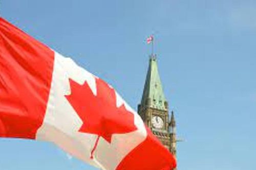 Canada tăng yêu cầu tài chính với sinh viên quốc tế