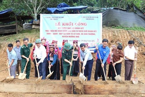 Điện Biên triển khai mô hình điểm khu dân cư biên giới xanh – sạch – đẹp tại Tả Ló San