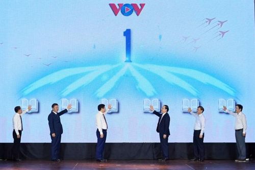 Ra mắt cuốn sách 'Đài Tiếng nói Việt Nam – 80 năm đồng hành cùng đất nước'
