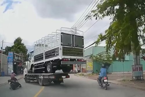 Nguy hiểm khi người lái xe không tuân thủ luật ATGT