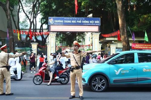 Bảo đảm an ninh, giao thông thông suốt ngày tựu trường