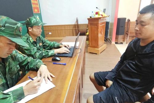 Bắt giữ 2 kẻ dùng xuồng cao tốc chở 20 người Trung Quốc nhập cảnh trái phép