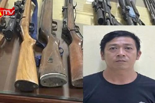 Bắt giữ người đàn ông cất giấu 9 khẩu súng trong nhà