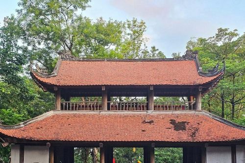 Khám phá cổ tự nghìn năm tuổi đang lưu giữ bảo vật quốc gia