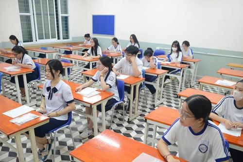 TPHCM: Nỗi lo năm học mới