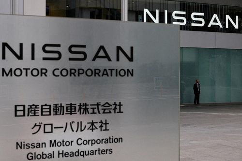 Nissan tính bán trụ sở chính tại Nhật Bản