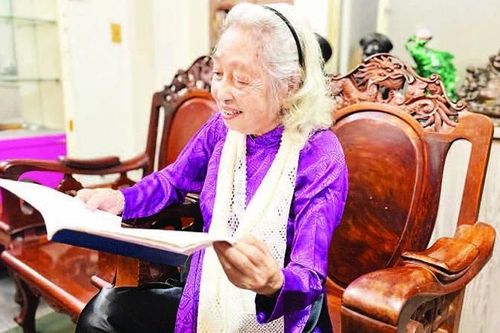 Người đi qua 80 cái Tết Độc lập