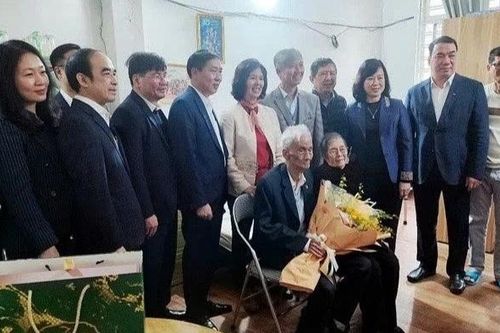 Thầy thuốc cống hiến trọn đời cho y học Việt Nam