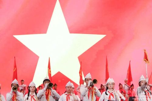 Vang tiếng trống khai trường trong năm học mới đặc biệt