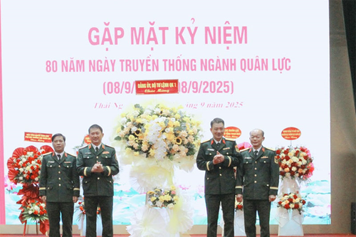Quân khu 1: Gặp mặt kỷ niệm 80 năm Ngày truyền thống ngành Quân lực