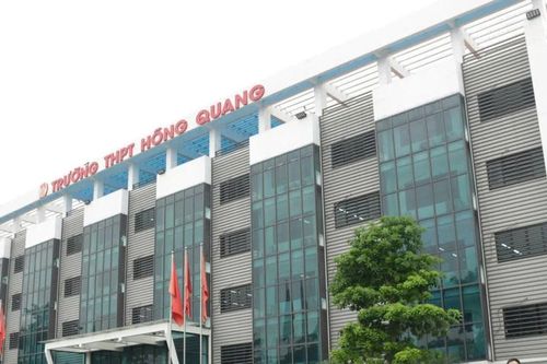 Trường THPT Hồng Quang (Hải Phòng) tham gia cuộc thi Hùng biện tiếng Anh liên trường Unlock The IELTS 2025