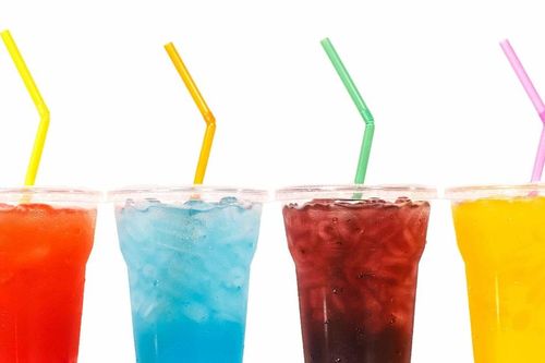 Tác hại tiềm ẩn của nước ngọt tới sức khỏe, gây suy thận