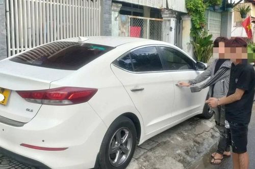 Bắt 2 đối tượng đột nhập xe ô tô 'cuỗm' hơn 7 triệu đồng ở Đà Nẵng