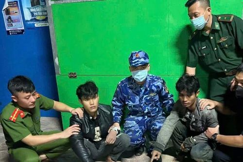 Bắt giữ nhóm đối tượng vận chuyển 8.000 viên ma túy ở Quảng Trị