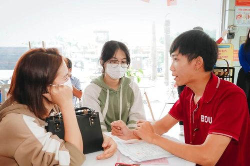 Trường Đại học Bình Dương giảm học phí toàn khóa cho tân sinh viên khó khăn