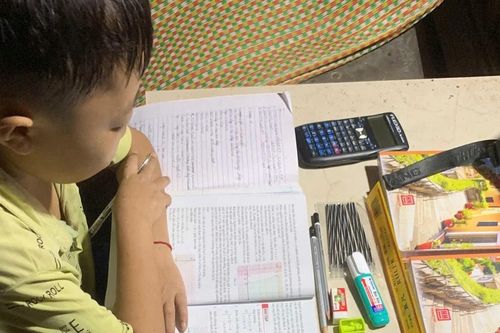 Ươm mầm ước mơ trên hành trình đến lớp