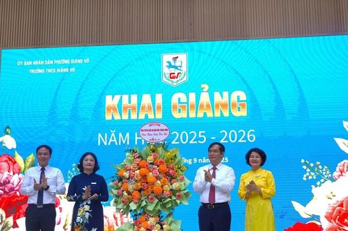 Trường THCS Giảng Võ hân hoan đón chào năm học mới