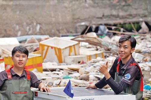 Người trẻ Việt viết giấc mơ xanh