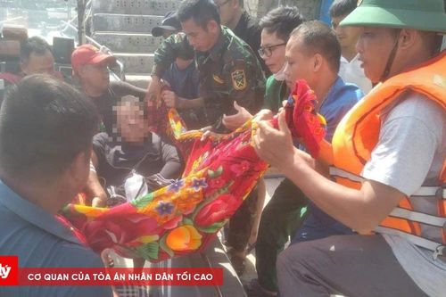 Kịp thời cứu nạn ngư dân bị tai biến trên biển Cô Tô