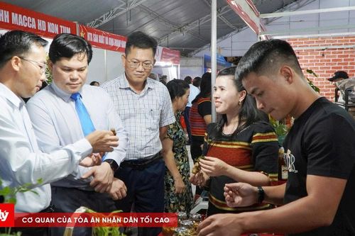 Hội chợ Công Thương và OCOP Quảng Ngãi thu hút gần 25.000 lượt khách