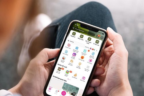 Gen Z tại Việt Nam: Thích mua sắm trực tuyến và hàng hóa đã qua sử dụng