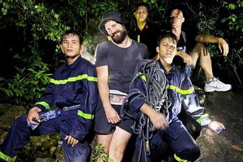 Vì sao 2 du khách nước ngoài bị lạc khi leo núi Cô Tiên, Nha Trang?